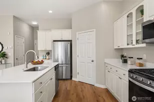 28132 227th Pl SE, Maple Valley, WA 98038 - Photo 13
