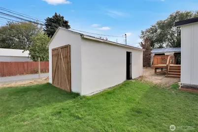 19120 Franklin Street NW, Soap Lake, WA 98851 - Photo 9