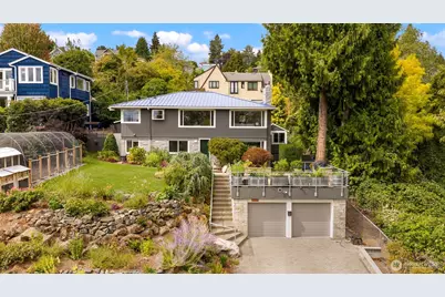 1309 35th Avenue S, Seattle, WA 98144 - Photo 1