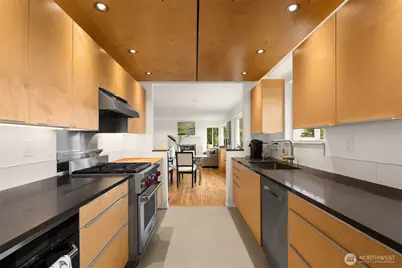 1309 35th Avenue S, Seattle, WA 98144 - Photo 11