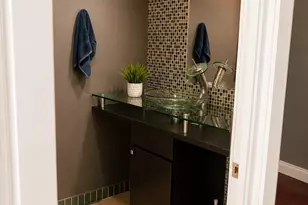 2201 3rd Ave, Seattle, WA 98121 - Photo 21
