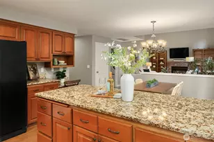 1018 187th Pl SW, Lynnwood, WA 98036 - Photo 11
