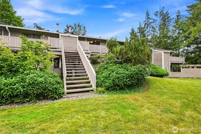 9927 NE 144th Lane #804, Kirkland, WA 98034 - Photo 17