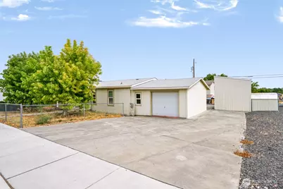 34 N Ginkgo Street, Ephrata, WA 98823 - Photo 1