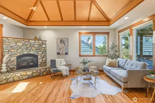 4115 SW Kenyon St, Seattle, WA 98136 - Photo 3