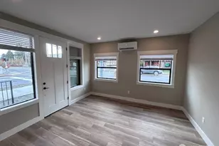 703 5th St SW, Puyallup, WA 98371 - Photo 3