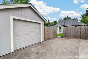640 17th Ave, Longview, WA 98632 - Photo 37