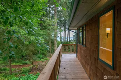 1580 West Beach Road, Oak Harbor, WA 98277 - Photo 29