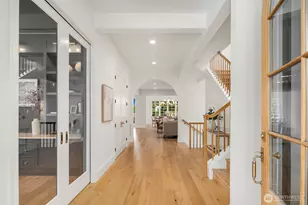 4321 NE 57th St, Seattle, WA 98105 - Photo 15