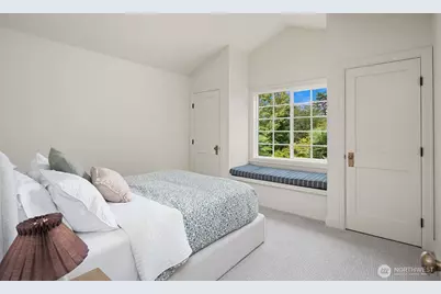 4321 NE 57th Street, Seattle, WA 98105 - Photo 27
