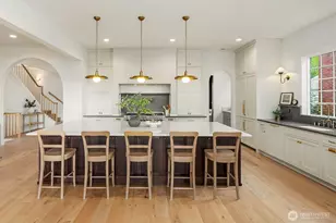 4321 NE 57th St, Seattle, WA 98105 - Photo 9