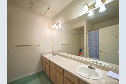 440 Maple Avenue SW #B303, Renton, WA 98057 - Photo 17