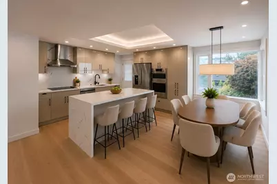 3803 29th Avenue W, Seattle, WA 98199 - Photo 3