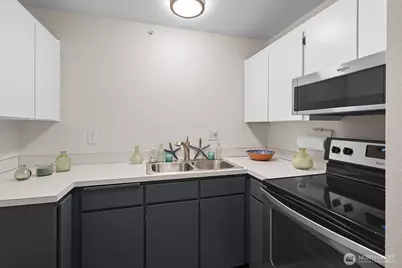 1188 SE Pioneer Way #103, Oak Harbor, WA 98277 - Photo 9