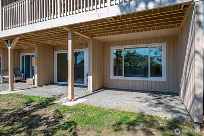 1188 SE Pioneer Way #103, Oak Harbor, WA 98277 - Photo 1