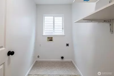 18306 71st Avenue E, Puyallup, WA 98375 - Photo 13