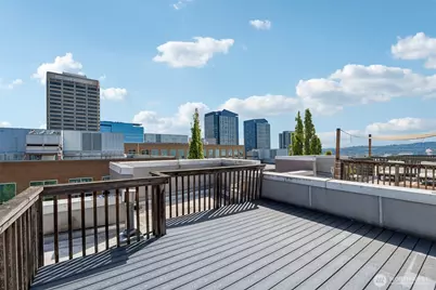4343 Roosevelt Way NE #608, Seattle, WA 98105 - Photo 23