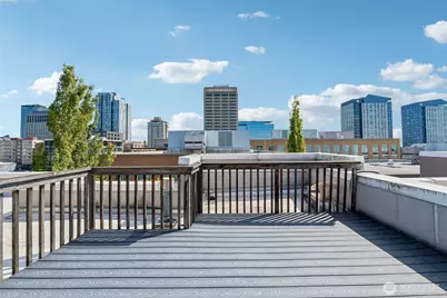 4343 Roosevelt Way NE #608, Seattle, WA 98105 - Photo 25