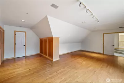 1018 254th Avenue NE, Redmond, WA 98074 - Photo 21