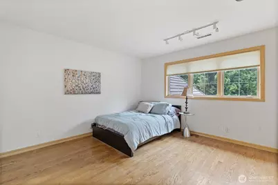 1018 254th Avenue NE, Redmond, WA 98074 - Photo 19