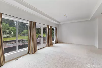 1018 254th Avenue NE, Redmond, WA 98074 - Photo 13