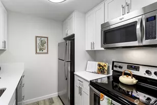 11002 SE Petrovitsky Rd, Renton, WA 98055 - Photo 9