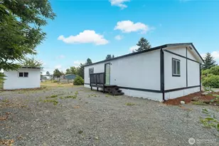 11402 242nd Ave Ct E, Buckley, WA 98321 - Photo 3