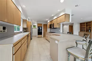 19749 53rd Ave NE, Lake Forest Park, WA 98155 - Photo 5