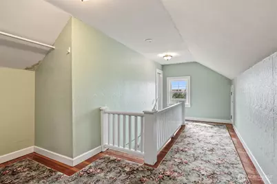 1010 Rucker Avenue, Everett, WA 98201 - Photo 23