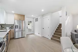 1409 29th Ave, Seattle, WA 98122 - Photo 5