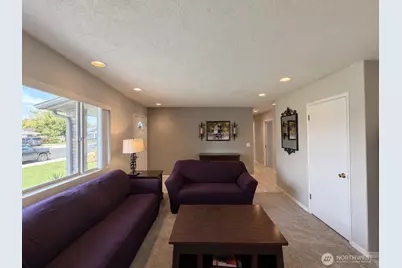 808 E Oak Street, Othello, WA 99344 - Photo 33