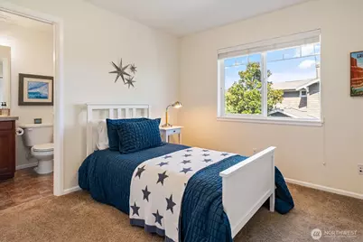 1804 10th Avenue NE #1320, Issaquah, WA 98029 - Photo 23