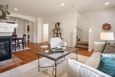 1804 10th Avenue NE #1320, Issaquah, WA 98029 - Photo 17