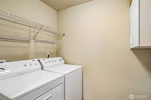 11206 6th Ave E, Tacoma, WA 98445 - Photo 25