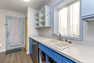 5124 Browns Point Blvd #D, Tacoma, WA 98422 - Photo 11