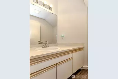 5124 Browns Point Blvd #D, Tacoma, WA 98422 - Photo 9