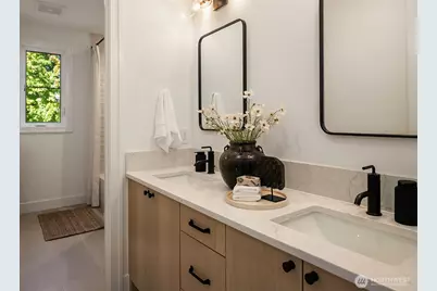 1706 111th Avenue NE, Bellevue, WA 98004 - Photo 23