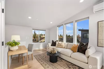 3625 Wallingford Avenue N #A, Seattle, WA 98103 - Photo 7