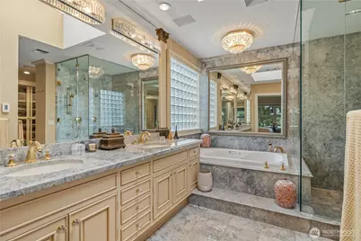 101 99th Avenue NE #301, Bellevue, WA 98004 - Photo 25