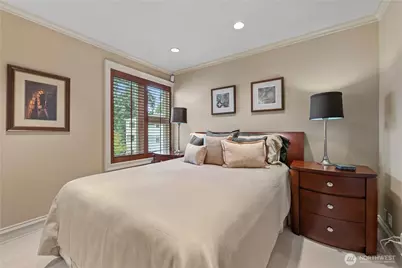 101 99th Avenue NE #301, Bellevue, WA 98004 - Photo 31