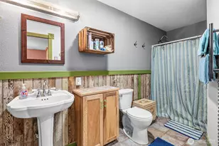 4523 Pleasant Hill Rd, Kelso, WA 98626 - Photo 37