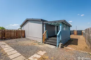 4000 NE Longview St, Moses Lake, WA 98837 - Photo 5
