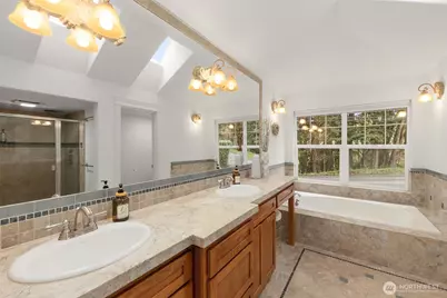 15820 104th Avenue NE, Bothell, WA 98011 - Photo 25