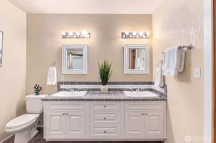 3672 Oceanside Dr, Greenbank, WA 98253 - Photo 21