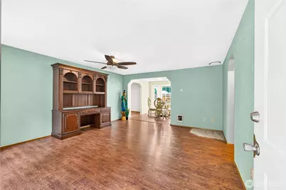 104 Barbara Lane, Everett, WA 98203 - Photo 7