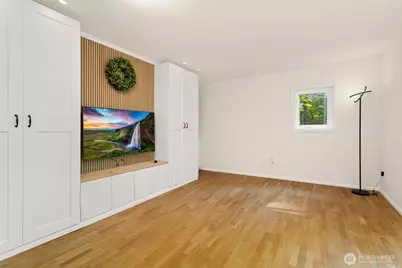 3406 W Government Way #3, Seattle, WA 98199 - Photo 9