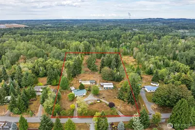 12517 Kapowsin Highlands Drive E, Graham, WA 98338 - Photo 7