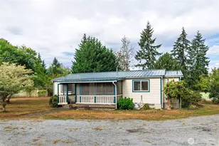 12517 Kapowsin Highlands Dr E, Graham, WA 98338 - Photo 35