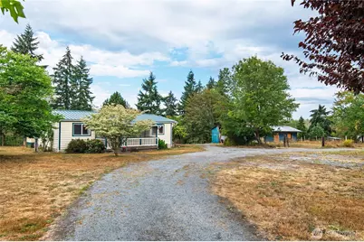 12517 Kapowsin Highlands Drive E, Graham, WA 98338 - Photo 5