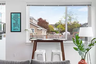 1601 N 45th St, Seattle, WA 98103 - Photo 7